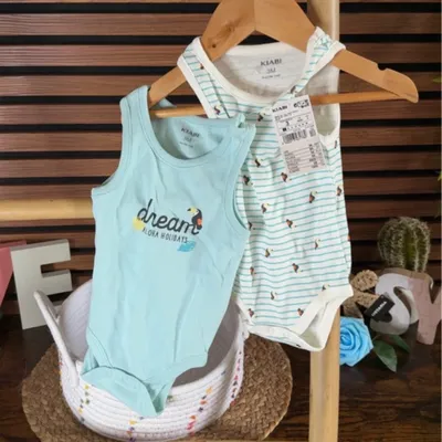☀️ Lot de 2 bodies bébé – Kiabi – 3 mois